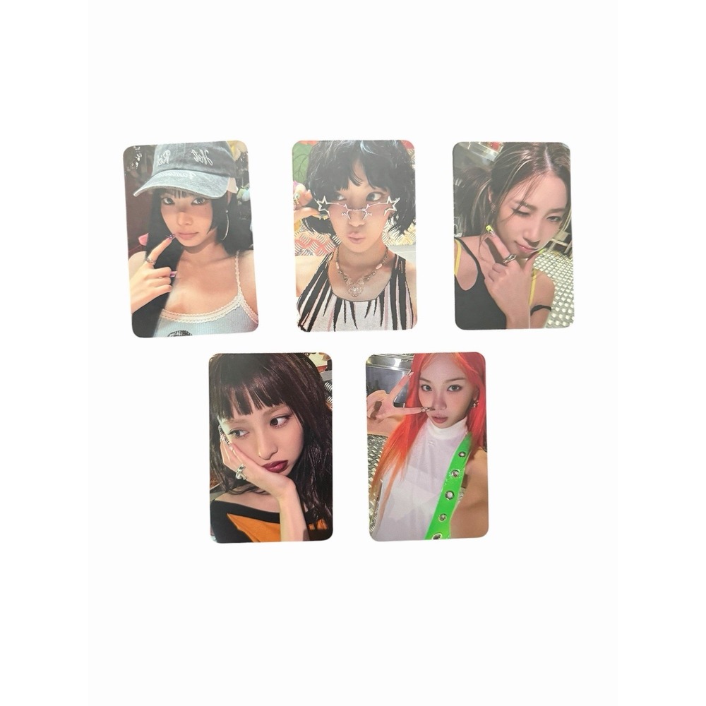 Le Sserafim Photocard Set From Album Spaghetti Five Member Set Great Condition